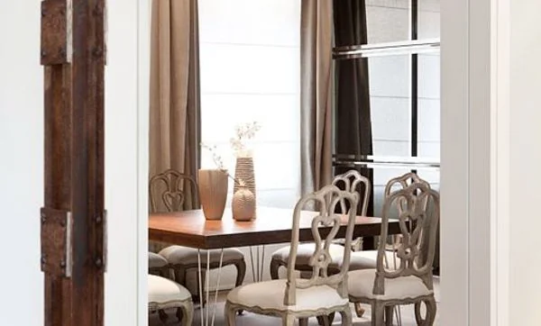 Un comedor de estilo ecléctico