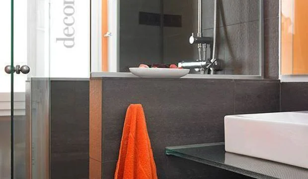 Un baño pequeño reformado