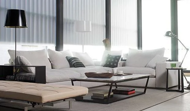 Un salón de estilo moderno