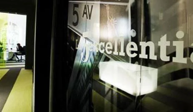 Una oficina con un estilo muy cosmopolita