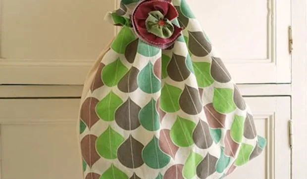 Una bolsa de tela para regalar