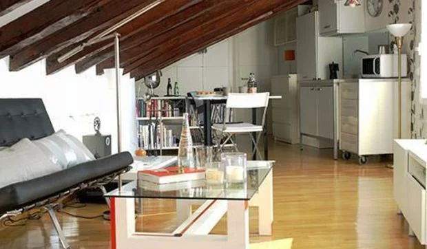 Una coqueta buhardilla de 48 metros en el centro de Madrid