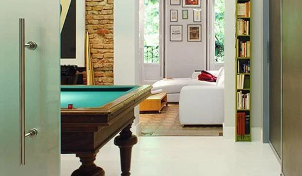 Una sala de billar en casa